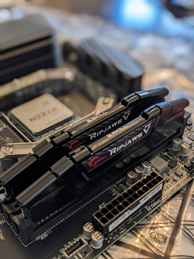 G.SKILL RipjawsV Series DDR4 RAM (XMP) 32GB